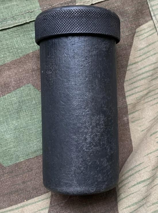Rare MG42 Flash hider soaking tube