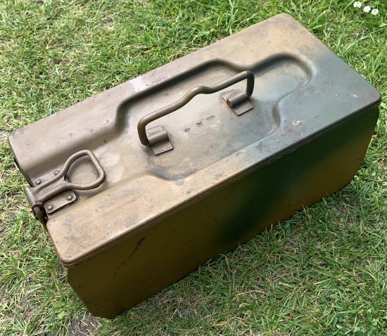 Tri-colour Camo German MG double size box 1938 BSW