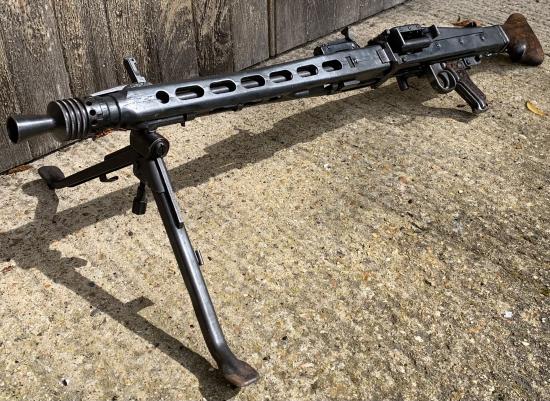 Deactivated MG53 MG42 Yugoslavian Copy