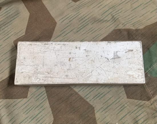 MG13 Small parts tin