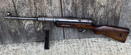 Deactivated WWII German MP41 SMG