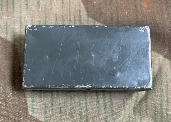 Rare MG42 Gunners Pouch Small Parts Tin