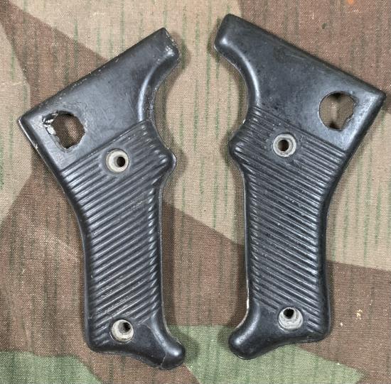 MG42 Grip set