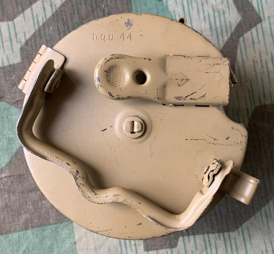Rare 44 dated MG34/42 Tan drum