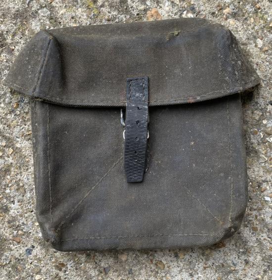 Canvas MG42 Gunner’s pouch