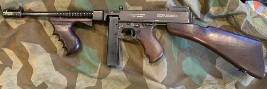 Deactivated US WWII 1928 Thompson SMG