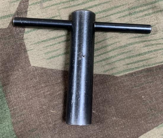 MG34 MG15 Drum Winding Key WaA4