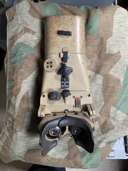 4-metre Rangefinder Flak 12x60 Binoculars