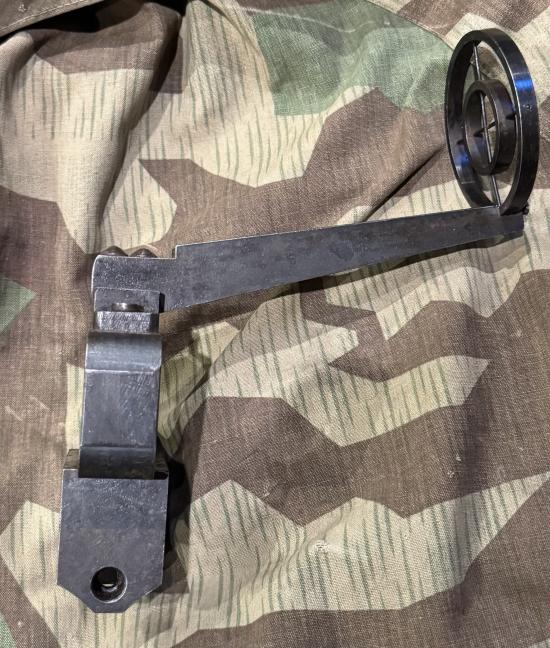 Rare WW2 German Luftwaffe MG81z Mount & Sight