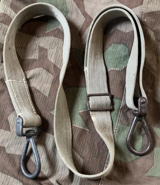 WW2 German MG34/42 Tragegurt Ammo Box Strap