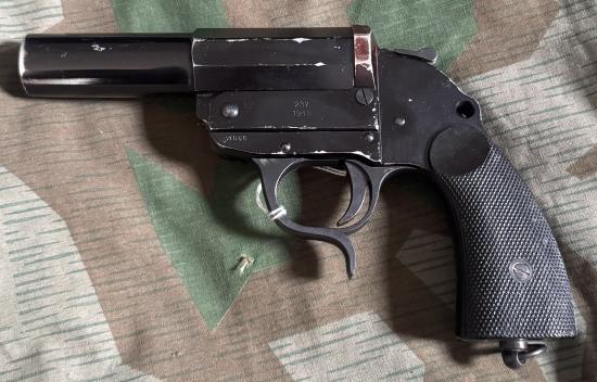 Deactivated WW2 German Flare Pistol